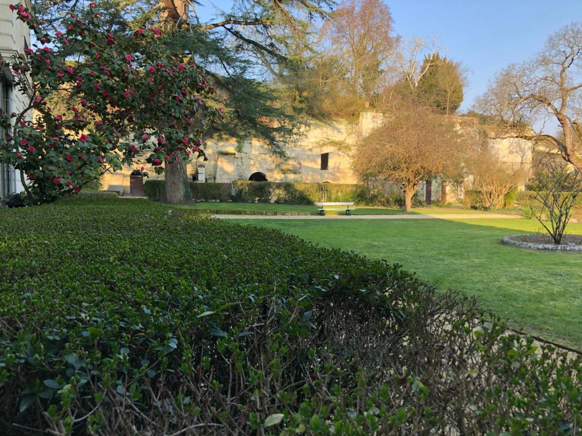 La Seignere Hotel Saumur Exterior photo